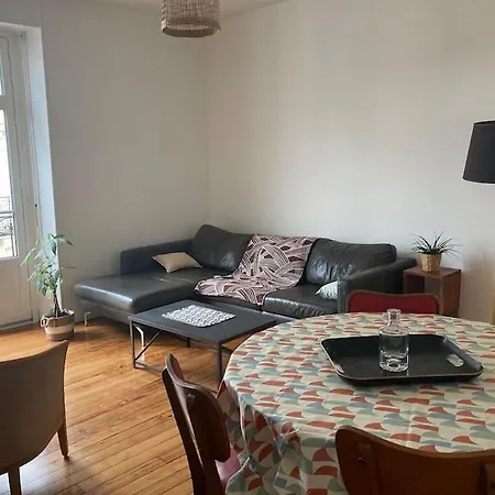 Appartement A 2 Pas Du Chateau Pau Exterior photo